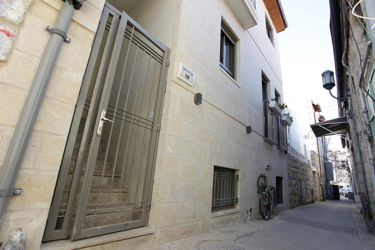 Modern Home In The Heart Of Nachlaot Jeruzsálem Kültér fotó